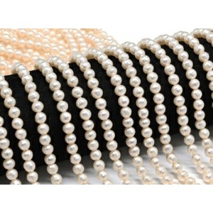 Бусины из майорки шарик с гранями 6мм цвет кремовый, 39см, 70 бусин (иск.)