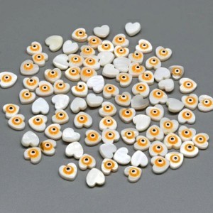 Бусина от сглаза из перламутра сердце 10*10мм.