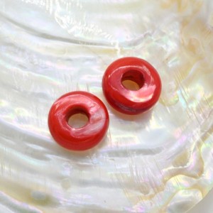Бусины-бублики для швенз из перламутра Ø14мм цвет красный, 1пара
