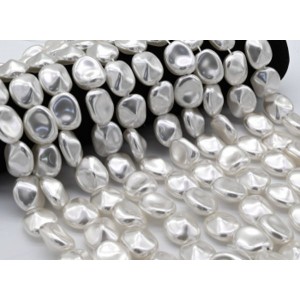 Бусины из майорки Барокко 18*24мм цвет белый, 39см, 20 бусин (иск.)