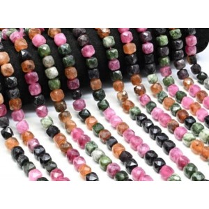 Бусины из турмалинового кварца кубик гр.9мм, 38см, 43 бусины