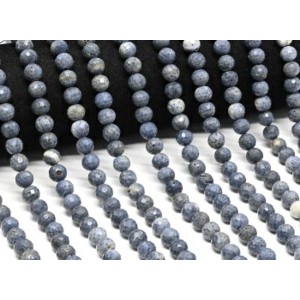 Бусины из коралла синего шарик гр.8мм, 37см, 47 бусин Бусины из коралла синего шарик гр.8мм, 37см, 47 бусин