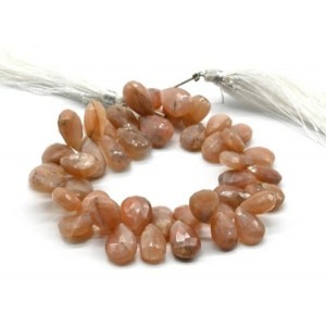 Бусины из беломорита капля гр.13мм, 19см, 45 бусин, 40г