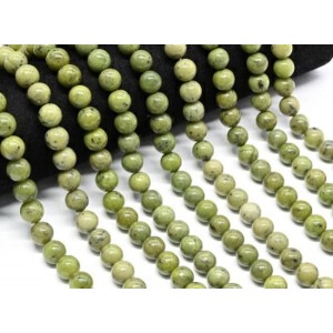 Бусины из нефрита шарик 10мм, 39см, 39 бусин Бусины из нефрита шарик 10мм, 39см, 39 бусин