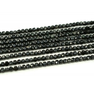 Бусины из обсидиана кубик гр.4мм, 38см, 90 бусин