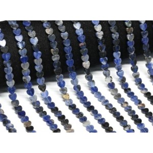 Бусины из содалита сердце 6*6мм, 38см, 70 бусин