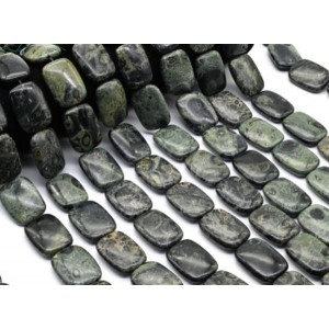 Бусины из яшмы камбаба (крокодиловая яшма) прямоугольник 22*30мм, 40см, 13 бусин