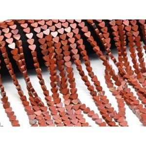 Бусины из яшмы красной сердце 7*6мм, 38см, 60 бусин