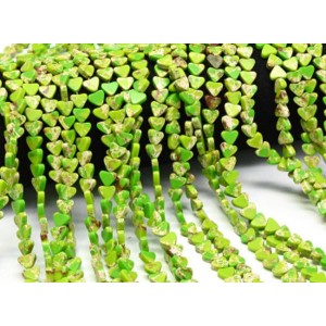 Бусины из варисцита сердце 7*6мм, цвет зеленый, 38см, 60 бусин (иск.)