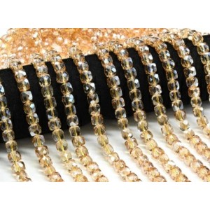 Бусины из чешского стекла кубик гр.8мм цвет песочный, 39см, 49 бусин (иск.)