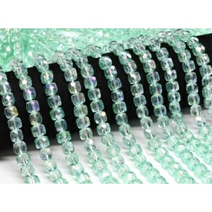 Бусины из чешского стекла кубик гр.8мм цвет мятный хамелеон, 39см, 49 бусин (иск.)