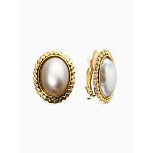 Клипсы "Винтаж" овал жемчуга, цвет белый, цвет золотистый Клипсы "Винтаж" овал жемчуга, цвет белый, цвет золотистый
