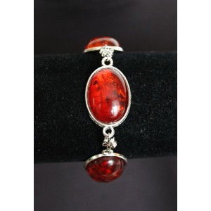 Браслет из янтаря (цвет коньячный), 3 кабошона, овал 25х18мм, на цепочке