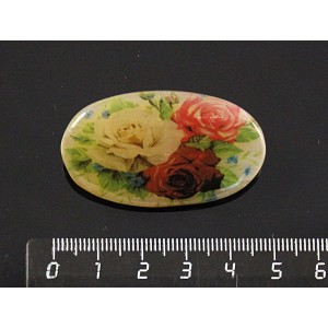 Брошь из селенита "3 розы" овал 45*27мм