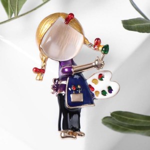 Брошь "Девочка" художник, цветная, цвет золотистый