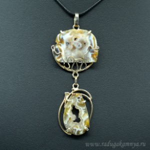 Кулон с жеодами агата бразильского в посеребрении 48*42мм