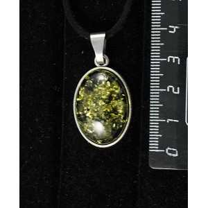 Кулон из янтаря иск., цвет зеленый, простой овал 25х18мм