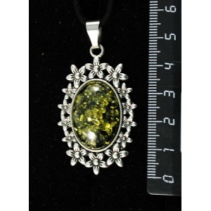 Кулон из янтаря иск., цвет зеленый, овал 25х18мм, оправа "клумба"