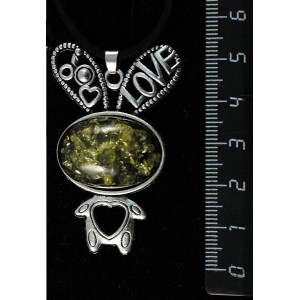 Кулон из янтаря иск., цвет зеленый, "зайчик", овал 25х18мм