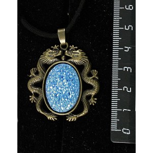 Кулон c кабошоном из пластика "щетка кристаллов",  цвет морская волна, овал 25х18мм, оправа цвет бронза "2 дракона"