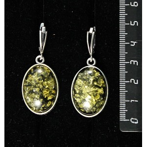 Серьги из янтаря иск., цвет зеленый, простой овал 25х18мм, швензы посеребрение
