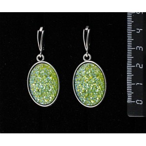 Серьги c кабошоном из пластика "щетка кристаллов", цвет салатовый, простой овал 25х18мм, швензы посеребрение