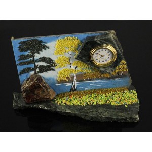 Часы из змеевика скала рисованные осень 130*60*130мм