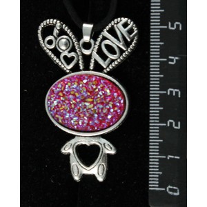 Кулон c кабошоном из пластика "щетка кристаллов", цвет малиновый, "зайчик", овал 25х18мм