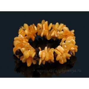 Браслет янтарный облепиха молочный, кофейный