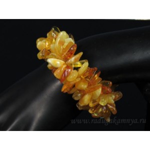 Браслет янтарный облепиха молочный, св.коньячный