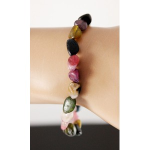 Браслет турмалин овалы 6-10мм, на резинке