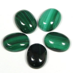 Малахит, кабошон овал 16х12мм