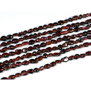 Нитка ГРАНАТ мятый овал 5-10мм