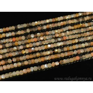 Бусины из беломорита кубик гр.3мм, 38,5см, 106 бусин