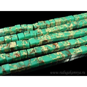 Бусины из варисцита (иск.) кубик 11-12мм, цвет  мятный1, 38,5см, 33 бусины