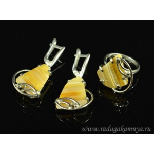 Кольцо и серьги с агатом переливт