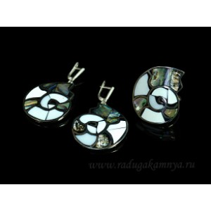 Кольцо и серьги мозаика "Ракушки" из гелиотиса и кахолонга