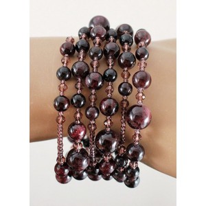 Браслет из граната на струнке, 5-6 оборотов, шарик 9, 7, 5мм Браслет из граната на струнке, 5-6 оборотов, шарик 9, 7, 5мм