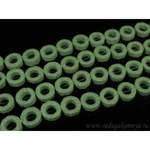Бусины из лавы кольцо 20мм, цвет зеленый 38см, 18 бусин