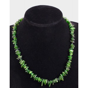 Бусы из хромдиопсида 48см, плоские кусочки 8-11мм