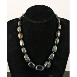 Колье из соколиного глаза, кубик заоваленный по возрастающей,50см