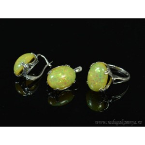 Кольцо и серьги с опалом искусственным, цвет лайм