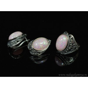 Кольцо и серьги с опалом искусственным, цвет розовый