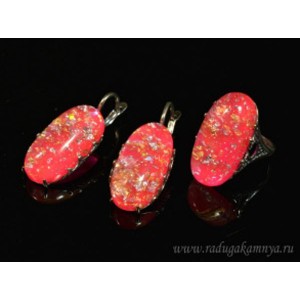 Кольцо и серьги с опалом искусственным, цвет ярко-розовый