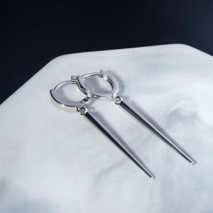 Серьги металл "Шипы" удлинённые, цвет серебро