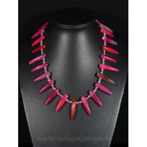 Бусы из агата пати иглы 8*33мм (тонир.) малиновый, 50см