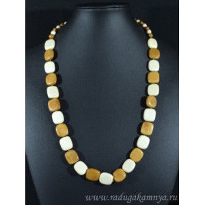 Бусы из дерева квадрат 15мм, 58см