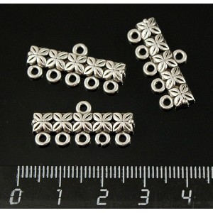 Коннектор "четырехлистники", 1+5 петелек, 25х10мм, цвет ант. серебро