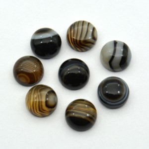 Кабошон из агата глазкового, 8*8*4мм.