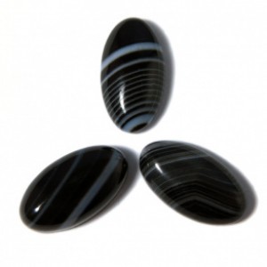 Кабошон из агата глазкового, 9*16*4мм.